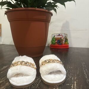 BRAND NEW JUICY COUTURE WOMENS HOUSE SHOES